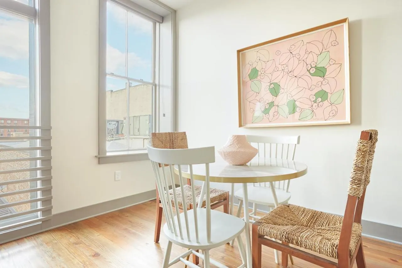 Sonder Telfair Square Aparthotel Savannah