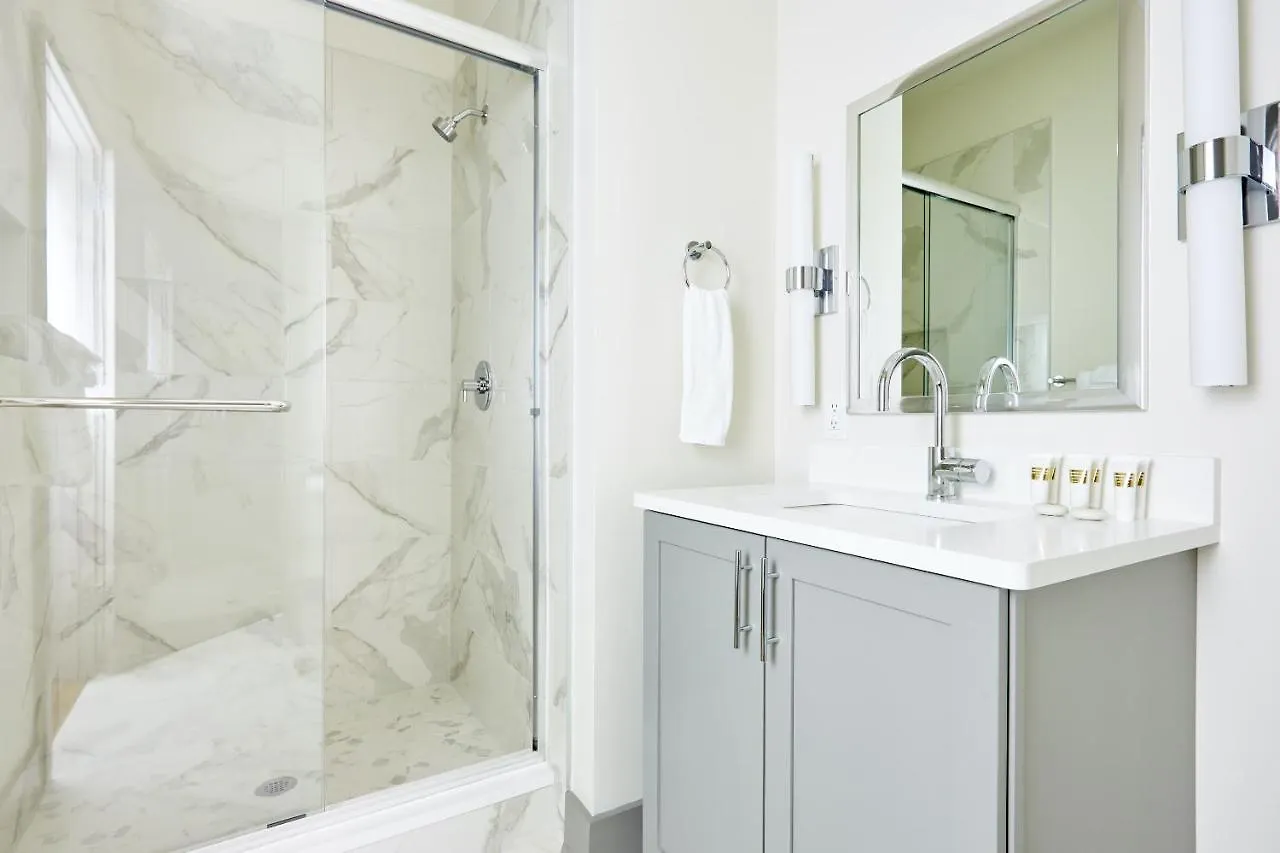 Sonder Telfair Square Aparthotel Savannah 3*,
