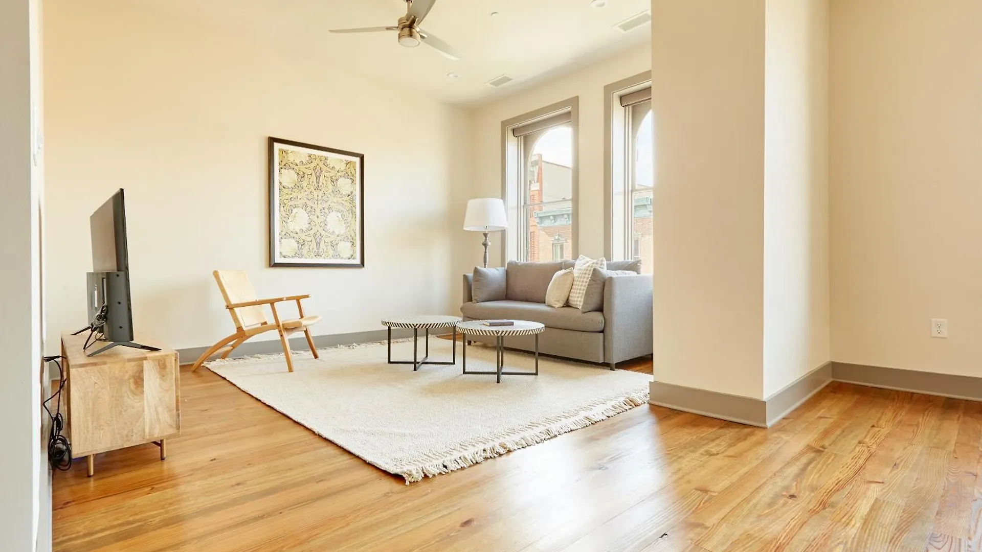 Sonder Telfair Square Aparthotel Savannah United States